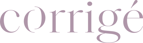 Das Wort "corrigé" wird in großen, hellvioletten Serifenbuchstaben auf hellgrauem Hintergrund dargestellt.